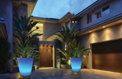 LED Planters Manufacturers in Delhi